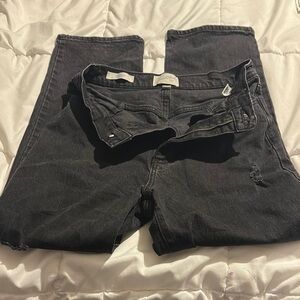 Universal Thread Black Distressed Jeans